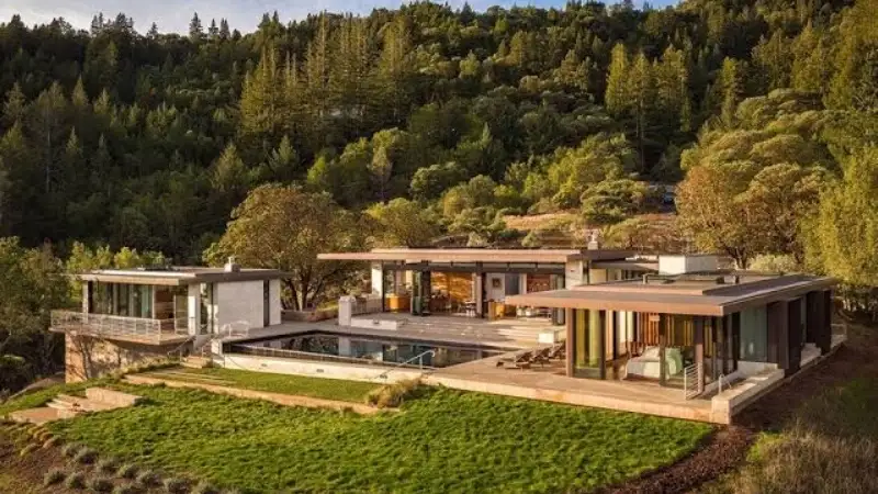 compound home